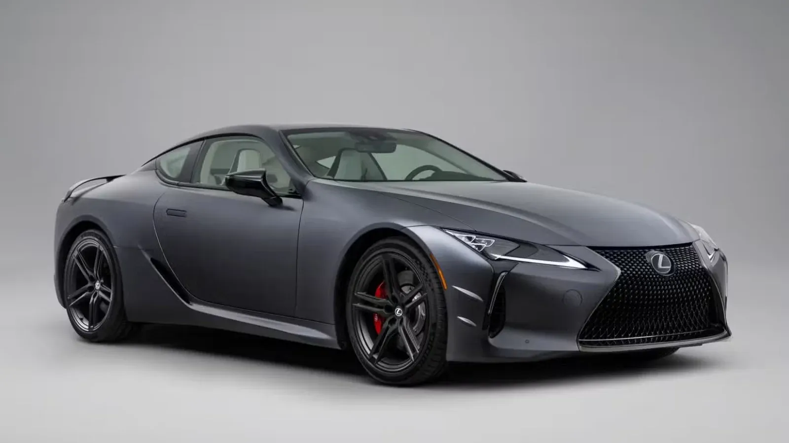 Lexus lanza el LC 500 Convertible 2026