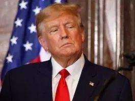 Trump amenaza con arancel del 10 % a países que respalden a los BRICS