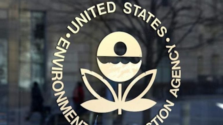 Agencia ambiental de EE. UU. elimina brazo científico y despide a 4,100 empleados