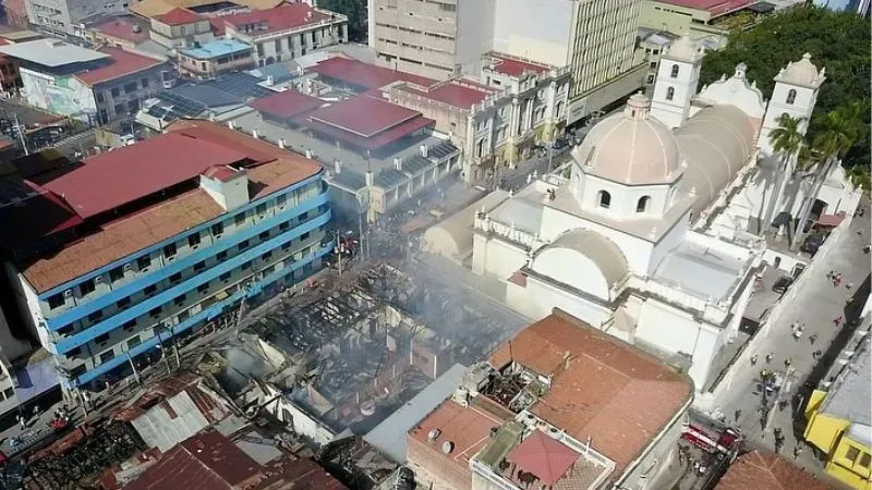 Edificio Chinda Díaz demolido