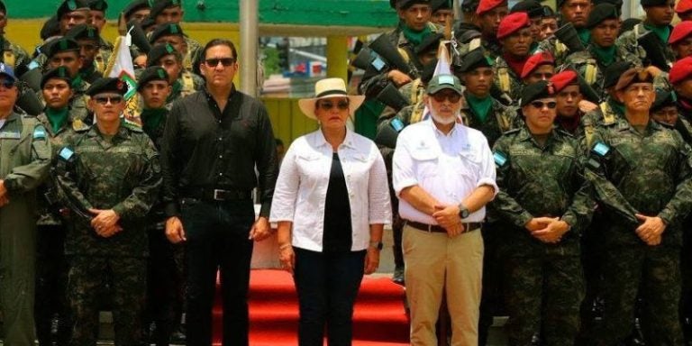 General Roosevelt: FFAA garantizan que elecciones del 30-N serán limpias y puntuales