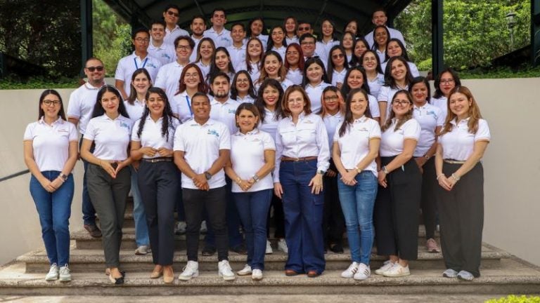 Fundación Terra clausura segunda generación del programa “Jóvenes Líderes al Servicio”