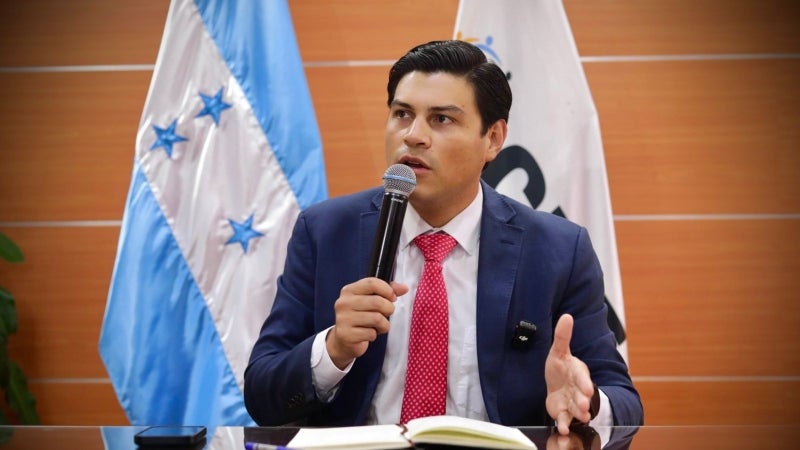 MARLON OCHOA