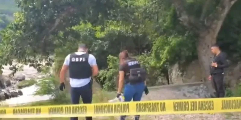 Atado con signos de tortura en Copán