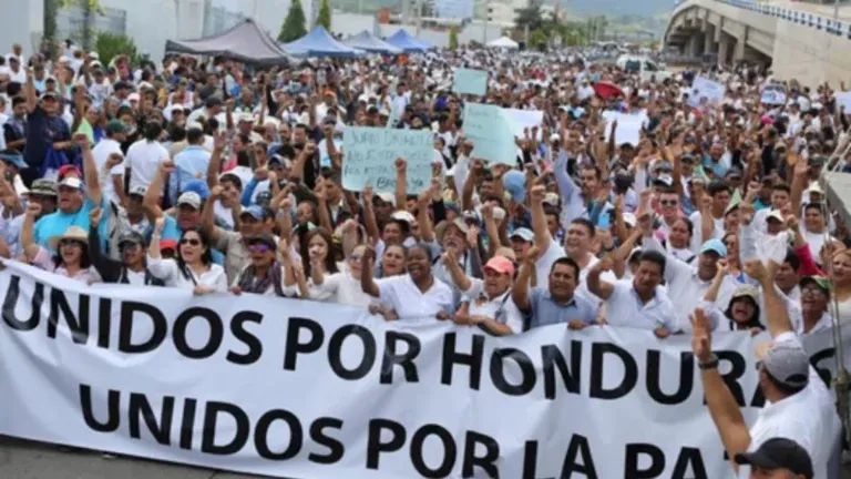 Partido Nacional convoca a gran marcha por la paz y la democracia de Honduras