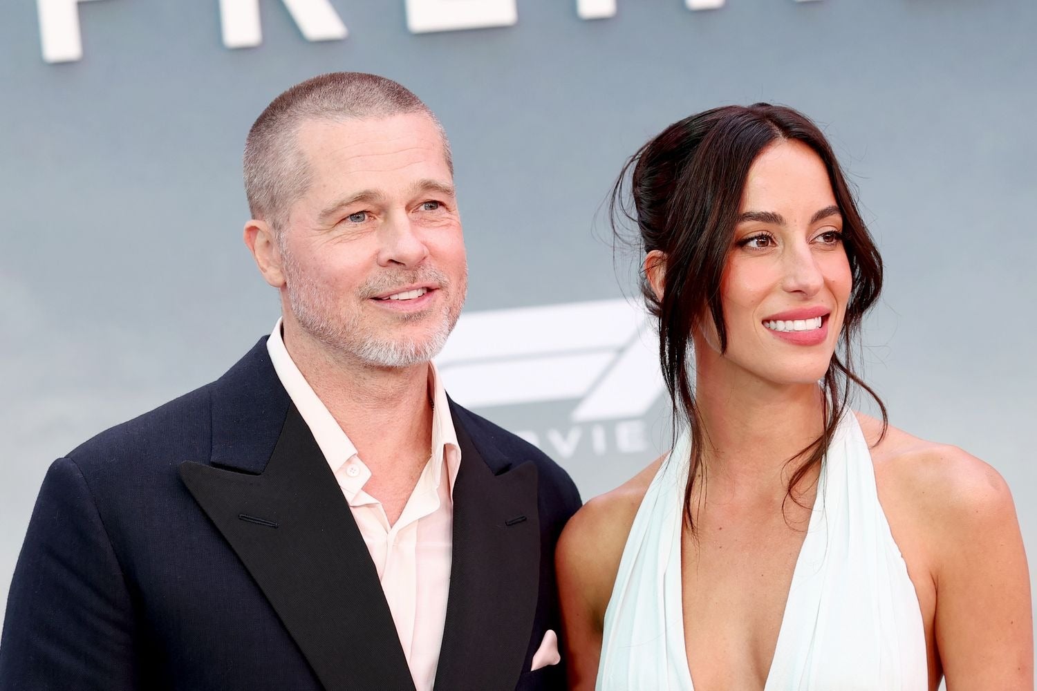 Brad Pitt experiencia homosexual