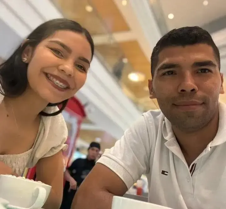 Pareja rayo Omoa
