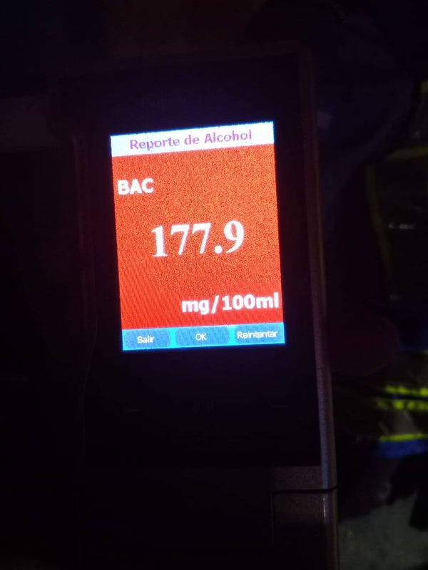 Prueba alcoholemia hombre Santa Bárbara