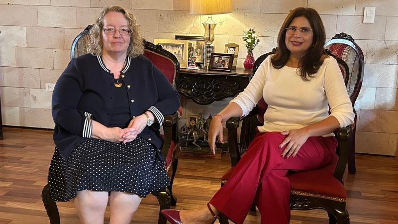 Reunión Rixi encargada negocios EEUU