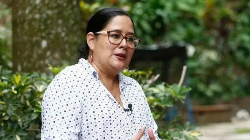 Ruth López recibe premio internacional por su labor en derechos humanos