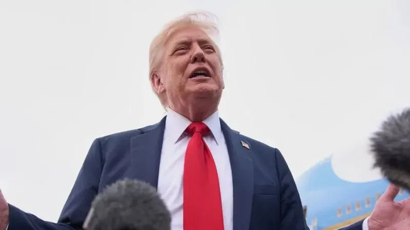 Trump amenaza aranceles a Rusia