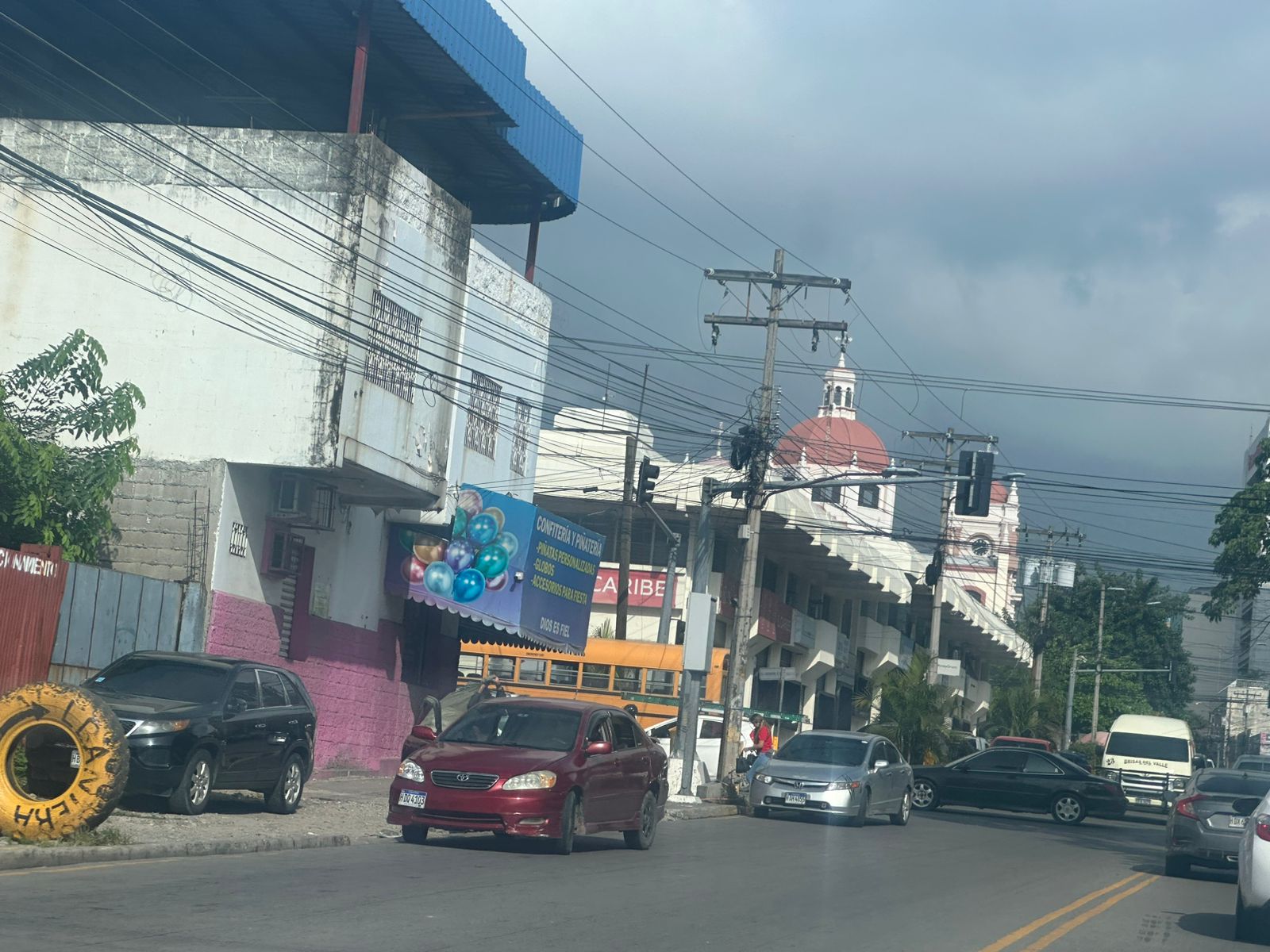 carros primera calle