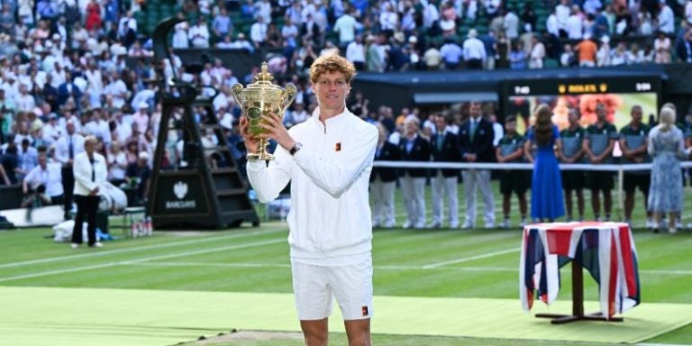 Sinner se toma la revancha sobre Alcaraz y gana su primer título en Wimbledon
