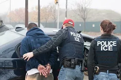 Imponen multas de hasta $1.8 millones a inmigrantes que ignoren las órdenes de deportación