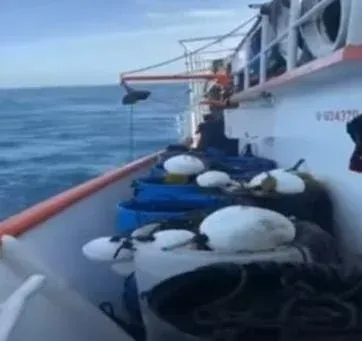 Desaparece embarcación con 18 tripulantes en Guanaja