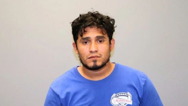 Hondureño entra en lista de “migrantes criminales más buscados” en Texas