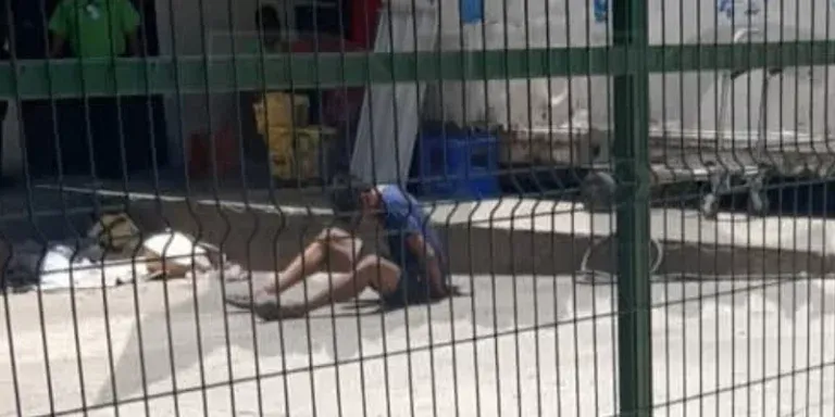 Roatán: Hombre es sorprendido y capturado mientras intentaba hurtar motocicleta