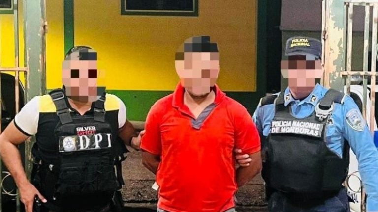 ¡Indignante! Sujeto maltrataba a su madre con discapacidad en Lempira