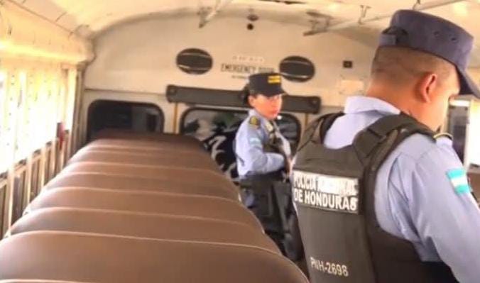 SPS: Hallan recién nacido en una lonchera de comida