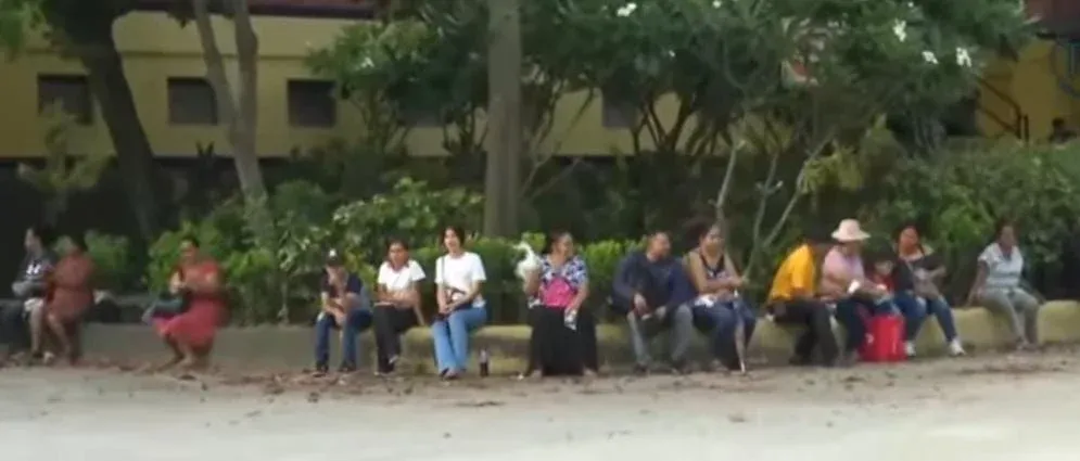 Pobladores exigen solución a títulos irregulares y falta de placas
