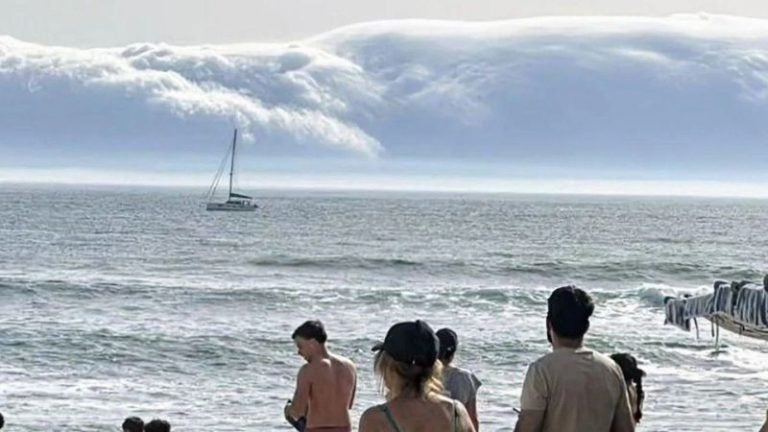 Tsunami de nubes Portugal