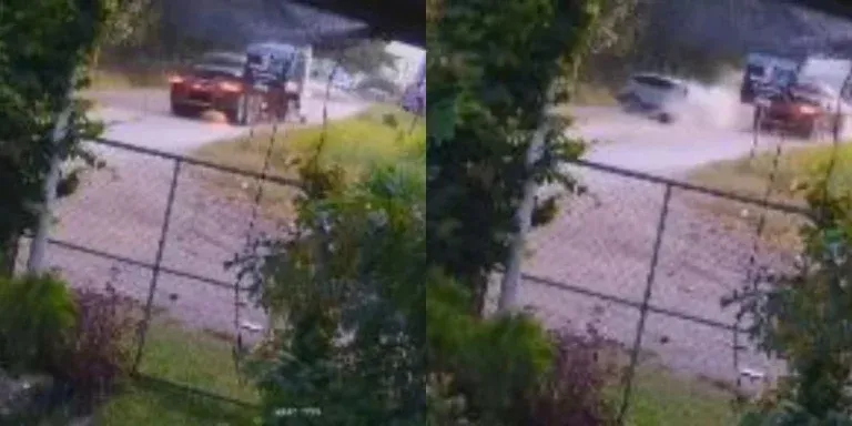 Brutal colisión de camioneta y rastra en Juticalpa