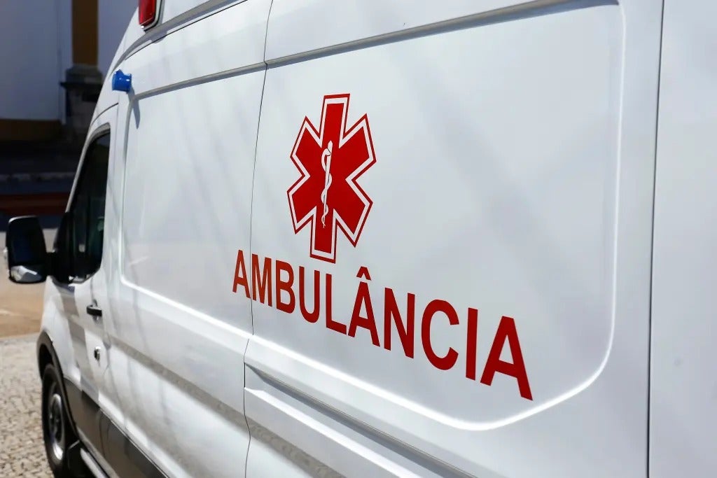 Joven fallece durante viaje en autobús iPhones ocultos