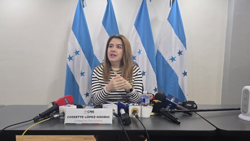 COSSETTE LÓPEZ