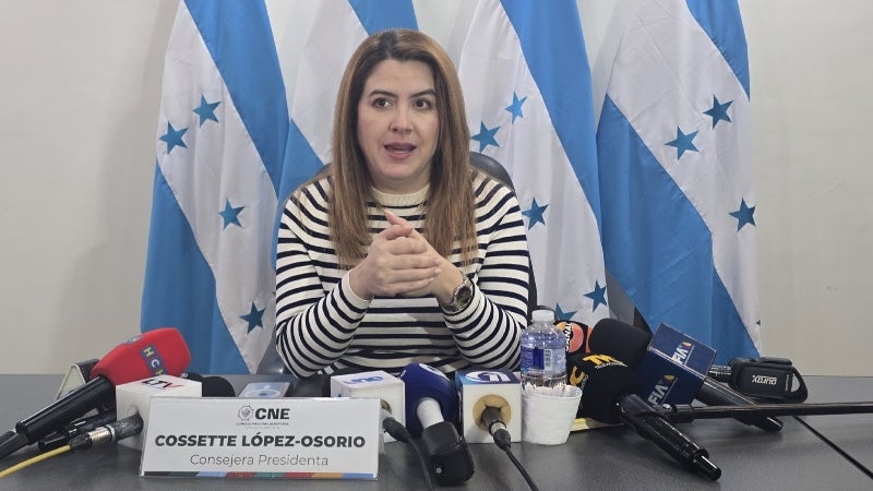 COSSETTE LÓPEZ