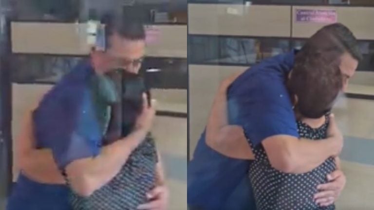 Así fue el emotivo encuentro entre Mario Reyes y su madre tras ser liberado