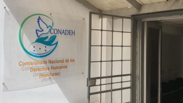 Conadeh denuncia obstáculos de secretarías para acceder a información
