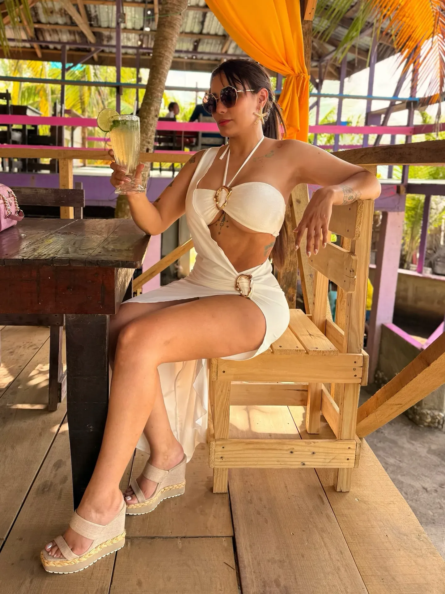Elsa en la playa (2)
