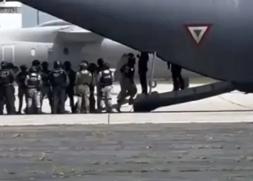 México entrega EE.UU. 26 narcotraficantes