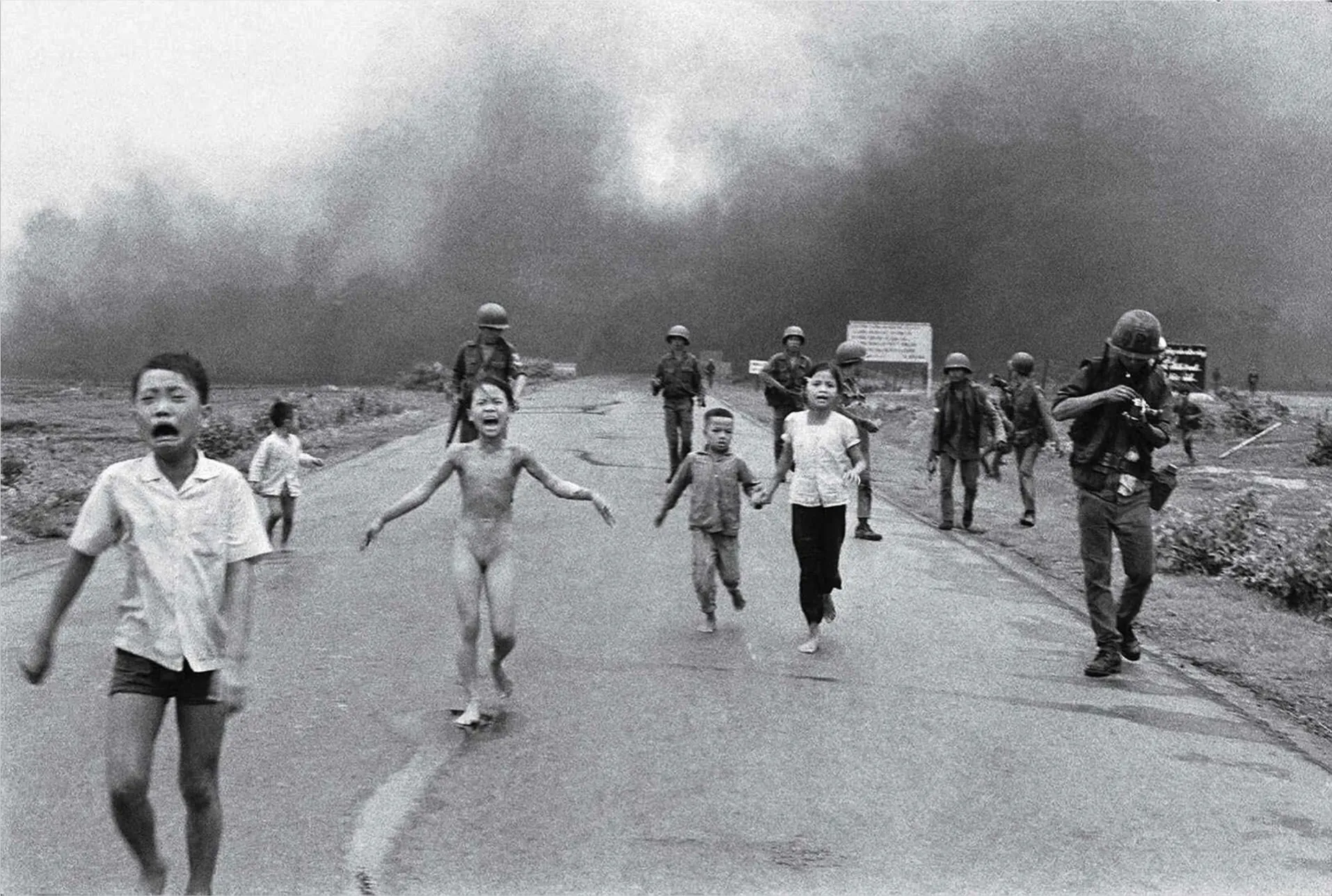 Quien tomó foto niña napalm