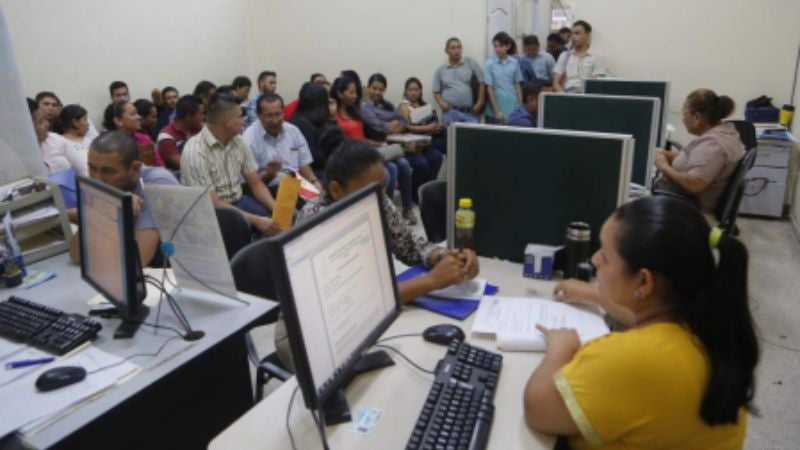 Gasto del gobierno en Empleados públicos