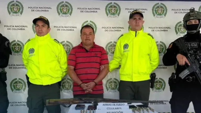 Capturan hermano Iván Mordisco Colombia