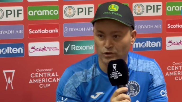 El nuevo técnico de Motagua, Javier López, mira el partido contra Cartaginés de Costa Rica como una final.
