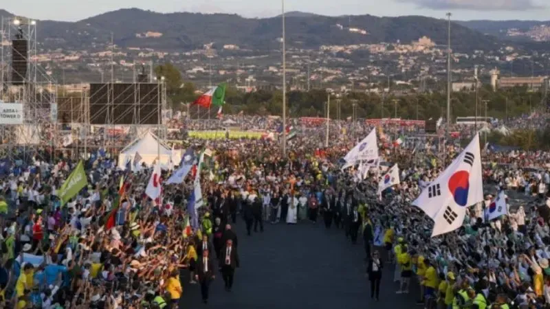 El papa León XIV clausura el Jubileo de la Juventud: 