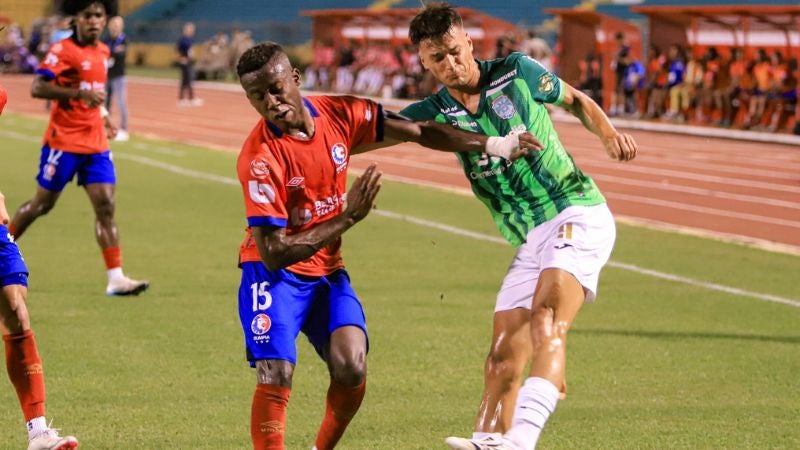 Marathón y Olimpia se enfrentan en el estadio Olímpico de San Pedro Sula.