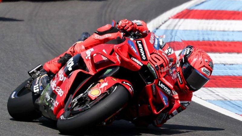 Marc Márquez firmó el viernes el mejor tiempo de los ensayos clasificatorios del GP de Austria, en el circuito Red Bull Ring.