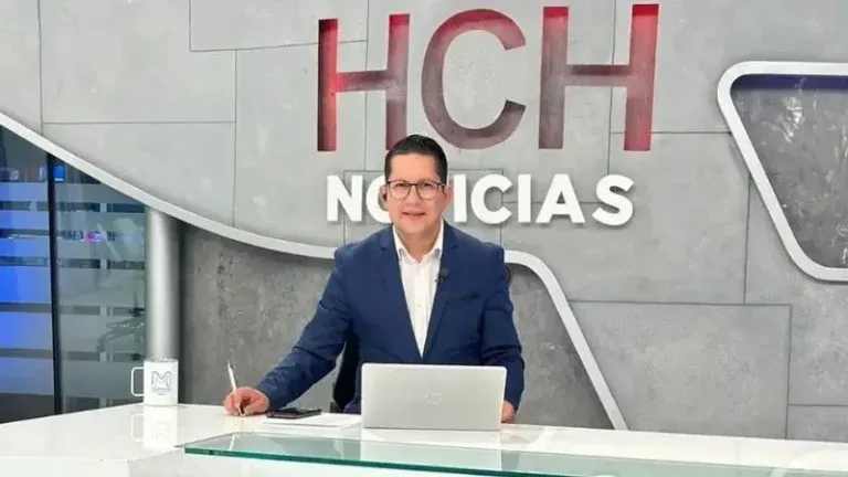 ¿Dónde estará? Moisés Izaguirre anuncia su nuevo trabajo