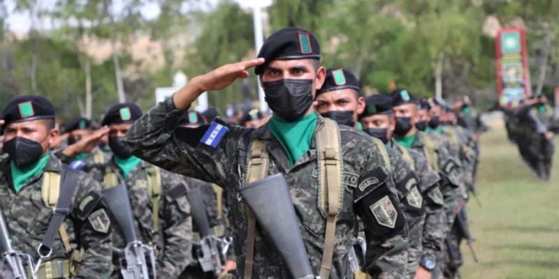 Honduras defiende operaciones militares contra narcotráfico tras críticas de EE. UU.