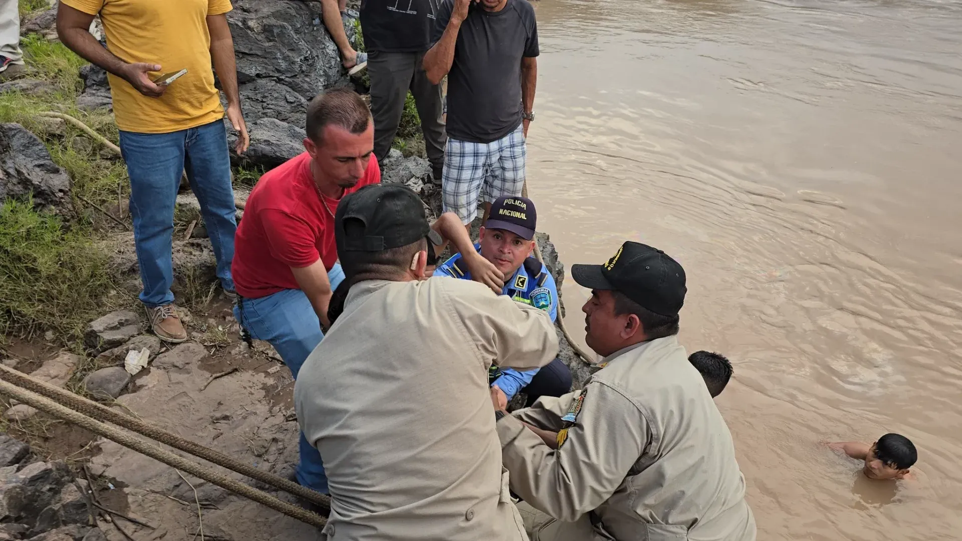 Niño muerto accidente río Ulúa Santa Bárbara