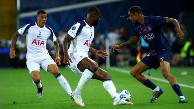 El Tottenham intentó mantener el resultado, pero terminó cayendo ante el ataque parisino. 