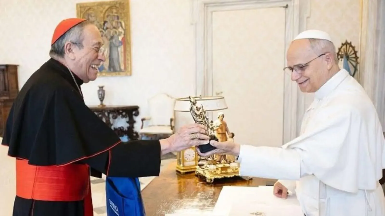 Papa León XIV premios