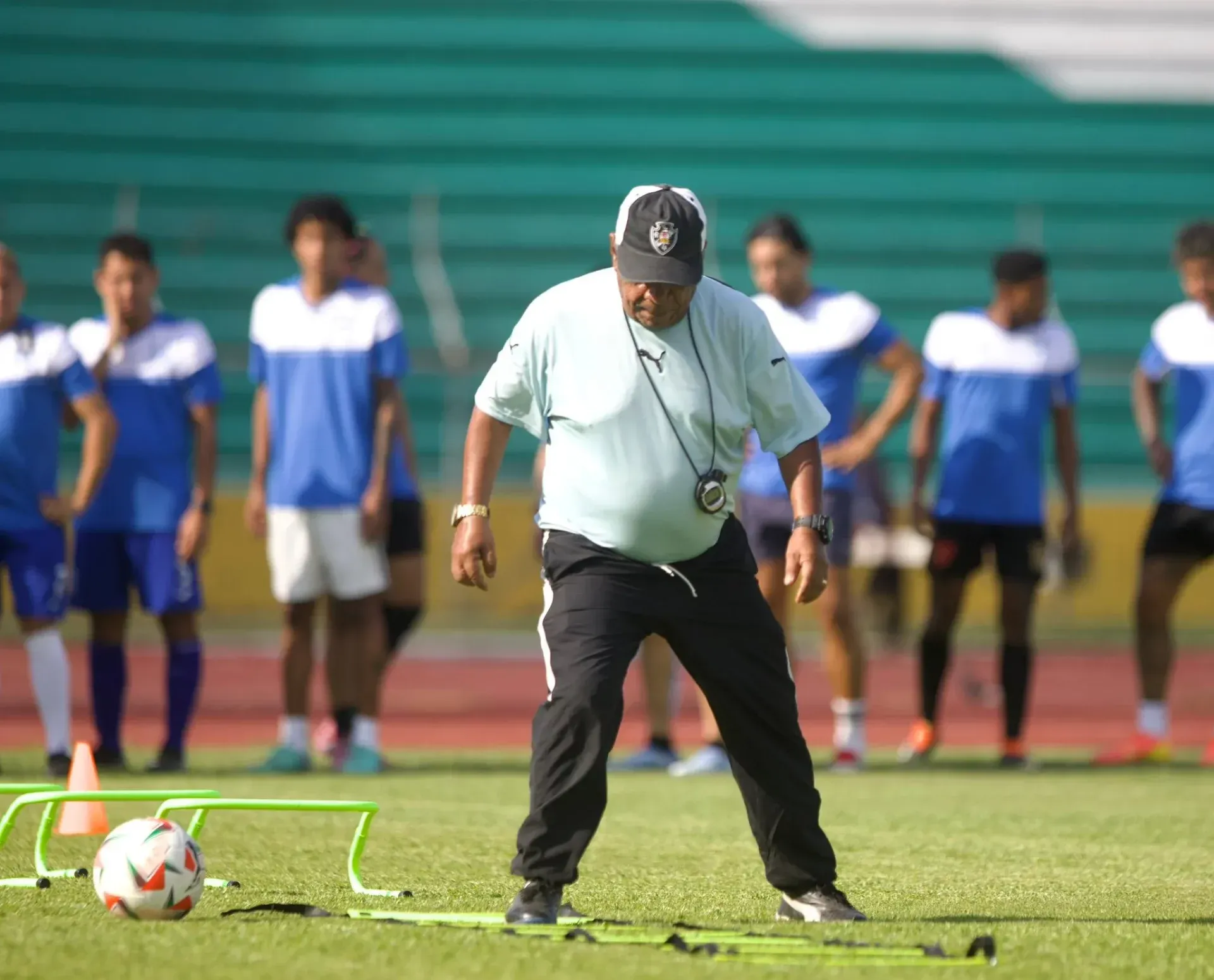 Primitivo Maradiaga dirige selección tiktokers