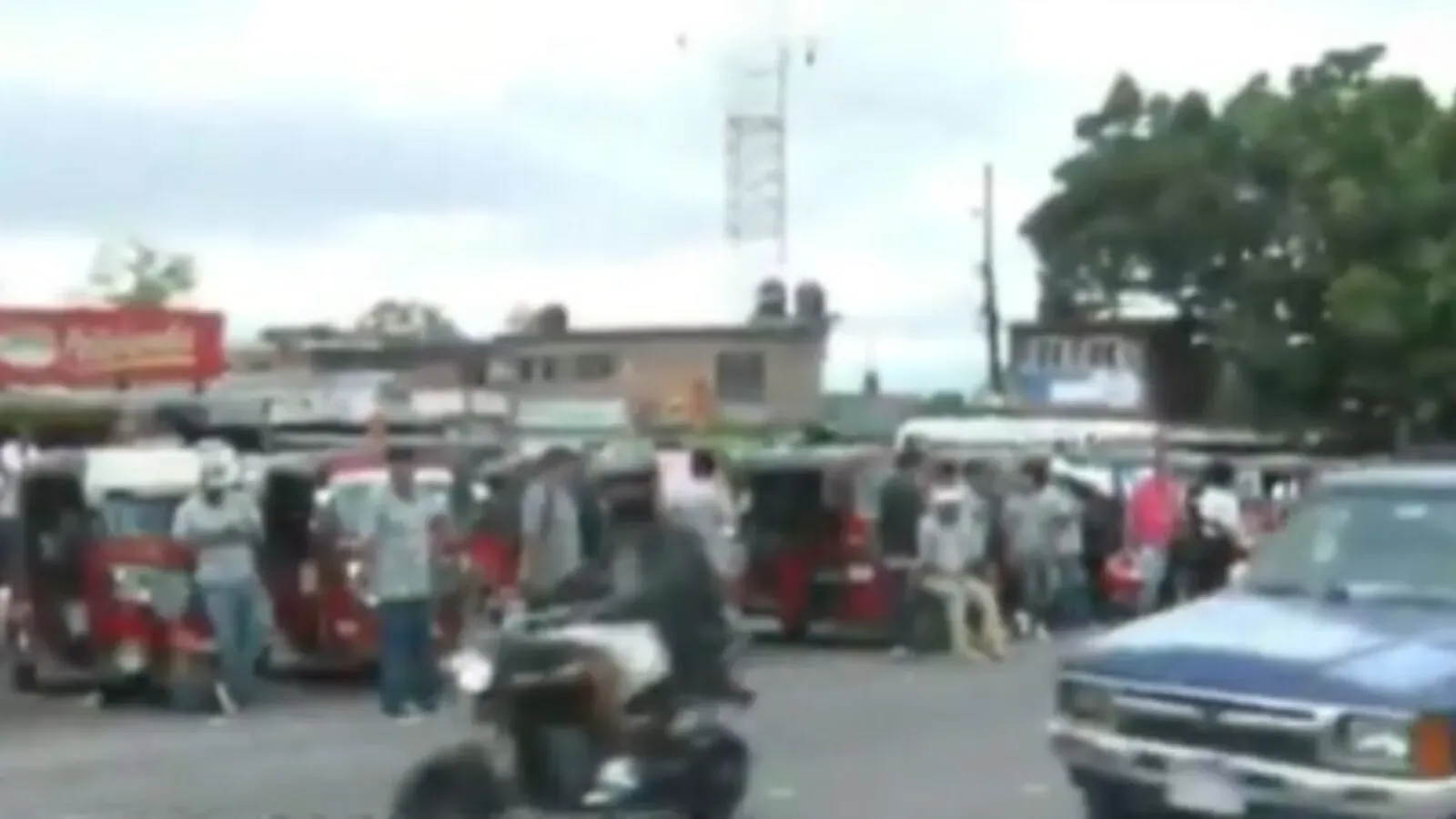 Transportistas protestan por mal estado