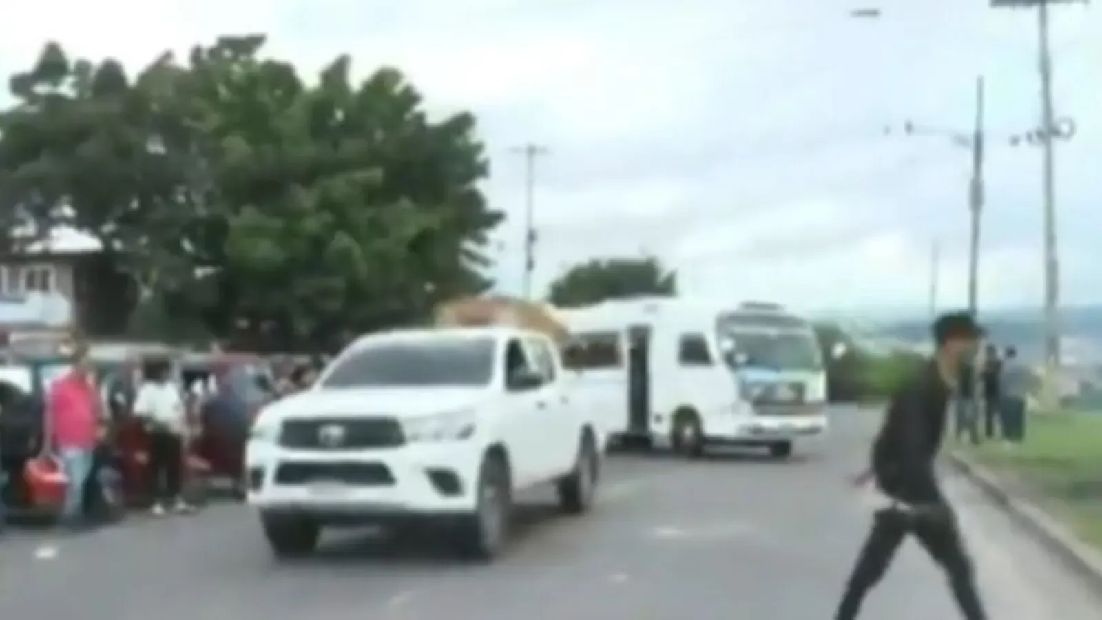 Transportistas protestan por mal estado