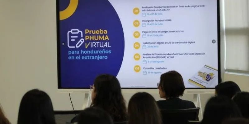 UNAH aplica por primera vez la PHUMA de forma virtual para hondureños en el extranjero