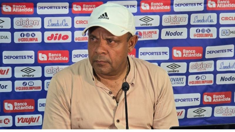 El entrenador del Platense, Raúl Cáceres, acepta que se equivocó en el planteamiento ante Olimpia.